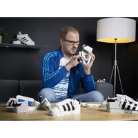Конструктор LEGO 10282 Кроссовки adidas Originals Superstar - Превью изображения №32 — Интернет-магазин Time-Shop