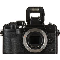 Беззеркальный фотоаппарат Olympus OM-D E-M10 Mark IV Kit 14-42mm (черный) - Превью изображения №6 — Интернет-магазин Time-Shop