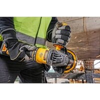 Угловая шлифмашина DeWalt DCG414T2 (с 2-мя АКБ, кейс) - Превью изображения №6 — Интернет-магазин Time-Shop