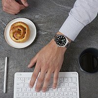 Наручные часы Casio EFV-100D-1AVUEF - Превью изображения №5 — Интернет-магазин Time-Shop