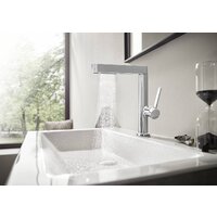 Смеситель Hansgrohe 76063000 - Превью изображения №3 — Интернет-магазин Time-Shop