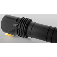 Фонарь Armytek Elf C2 Micro-USB XP-L (White) + 18650 Li-Ion - Превью изображения №3 — Интернет-магазин Time-Shop