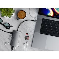 Док-станция Satechi USB 4 Multiport Adapter With 8K HDMI ST-U4MA3M - Превью изображения №7 — Интернет-магазин Time-Shop