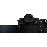 Беззеркальный фотоаппарат Panasonic Lumix S5 II Body - Превью изображения №3 — Интернет-магазин Time-Shop