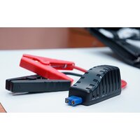 Портативное пусковое устройство Aurora Atom 18 evolution - Превью изображения №7 — Интернет-магазин Time-Shop