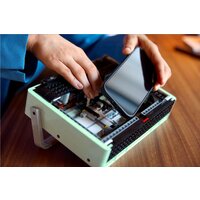 Конструктор LEGO Icons 10334 Радио в стиле ретро - Превью изображения №11 — Интернет-магазин Time-Shop