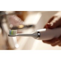 Электрическая зубная щетка Philips Sonicare DiamondClean HX9362/67 - Превью изображения №13 — Интернет-магазин Time-Shop