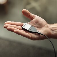 Аппаратный криптокошелек Trezor Safe 3 (черный) - Превью изображения №4 — Интернет-магазин Time-Shop