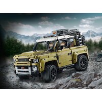 Конструктор LEGO Technic 42110 Land Rover Defender - Превью изображения №21 — Интернет-магазин Time-Shop